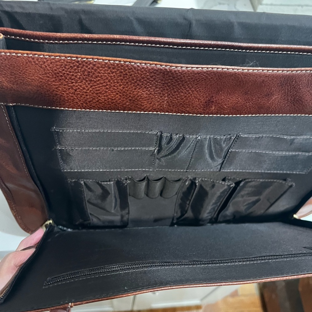 Vintage Wilsons Leather Rich Tan Briefcase / work bag - Picture 8 of 12